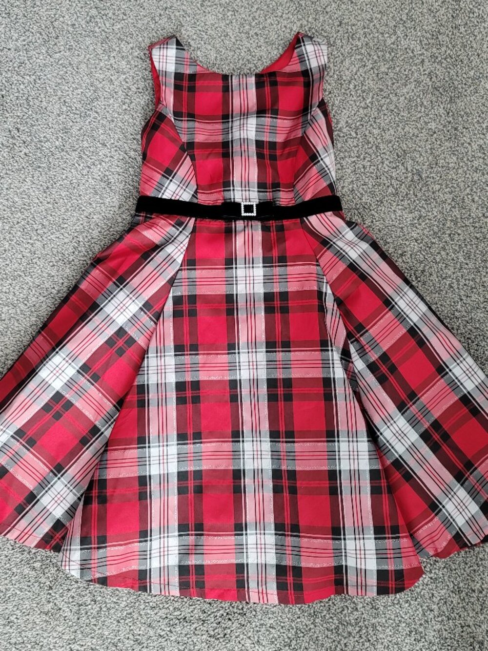 Jona Michelle Red Black White & Silver Plaid Sleeveless Christmas Dress  Size 7